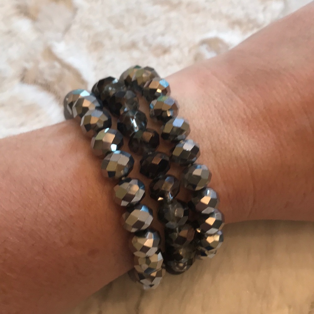 Silver and gray stack bracelets - Picture 2 of 9